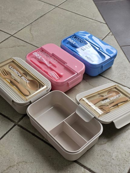 Lunch box with 3 compartments and double sided spoon and fork