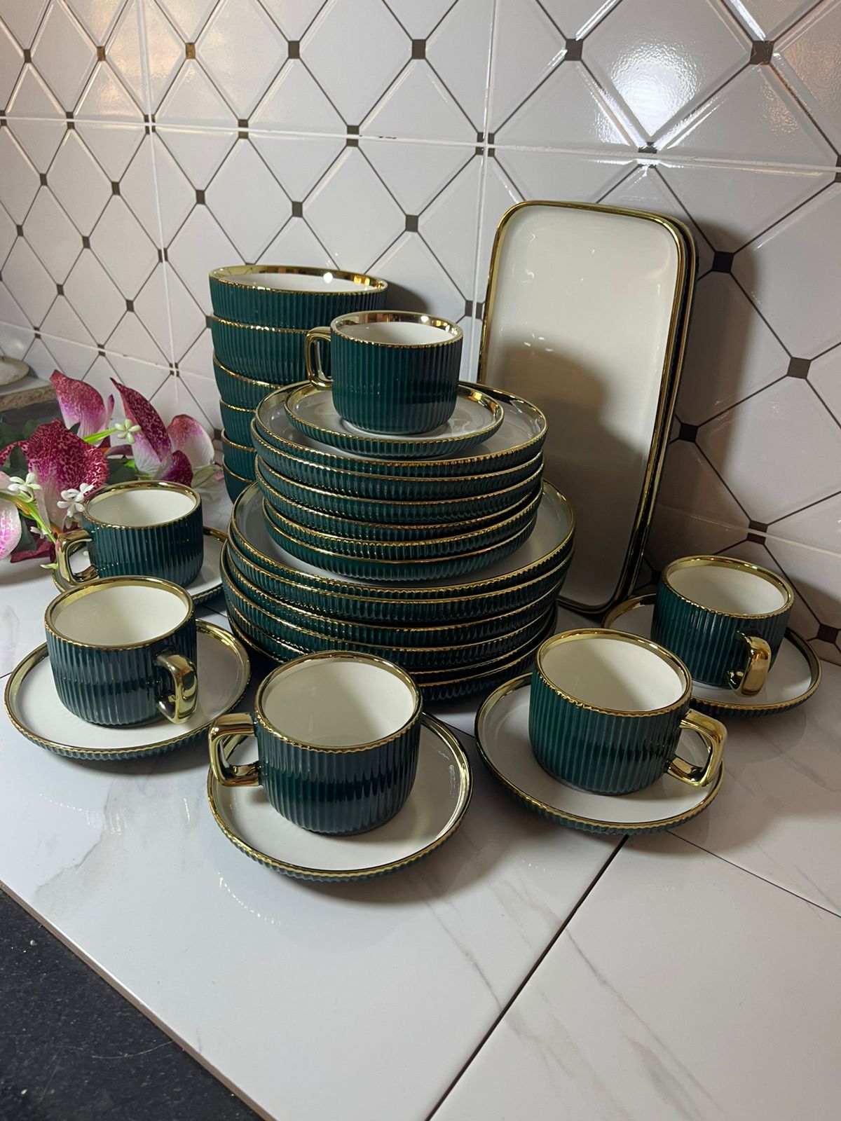 32pc green