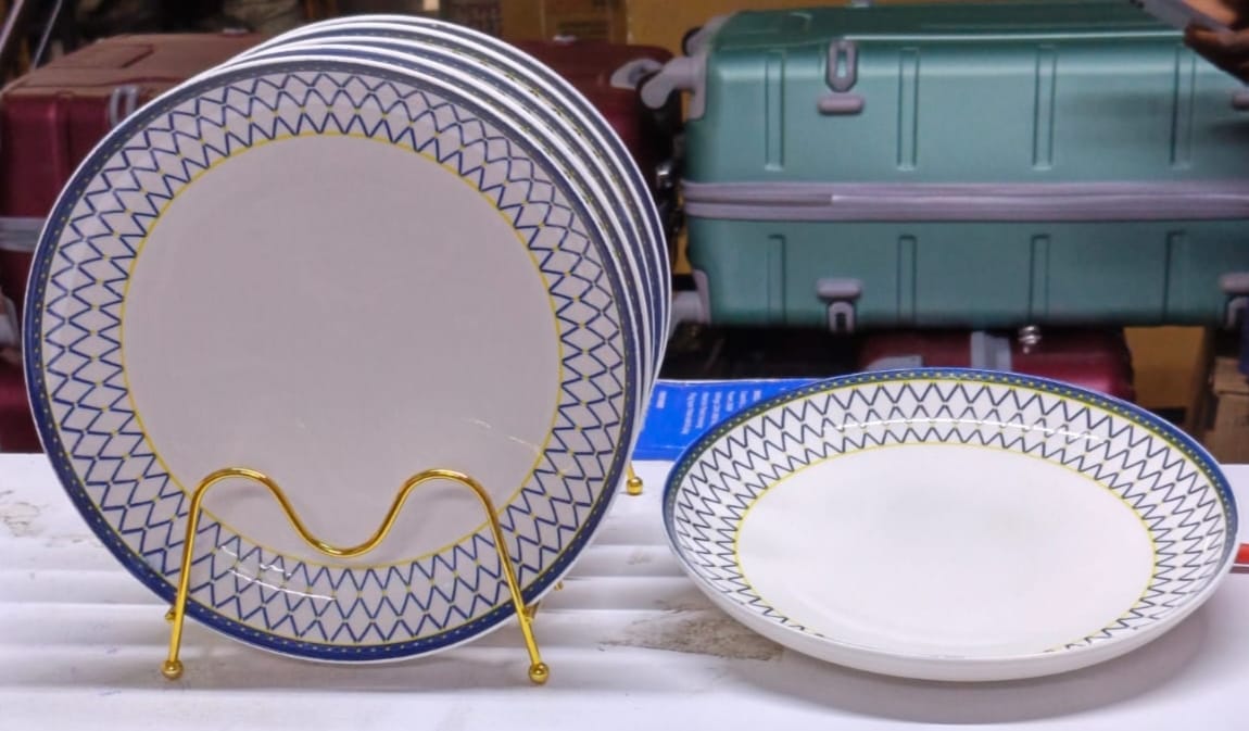 plates 100